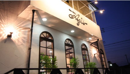 オーガニックのヘアーカラー剤を取り扱っている美容室